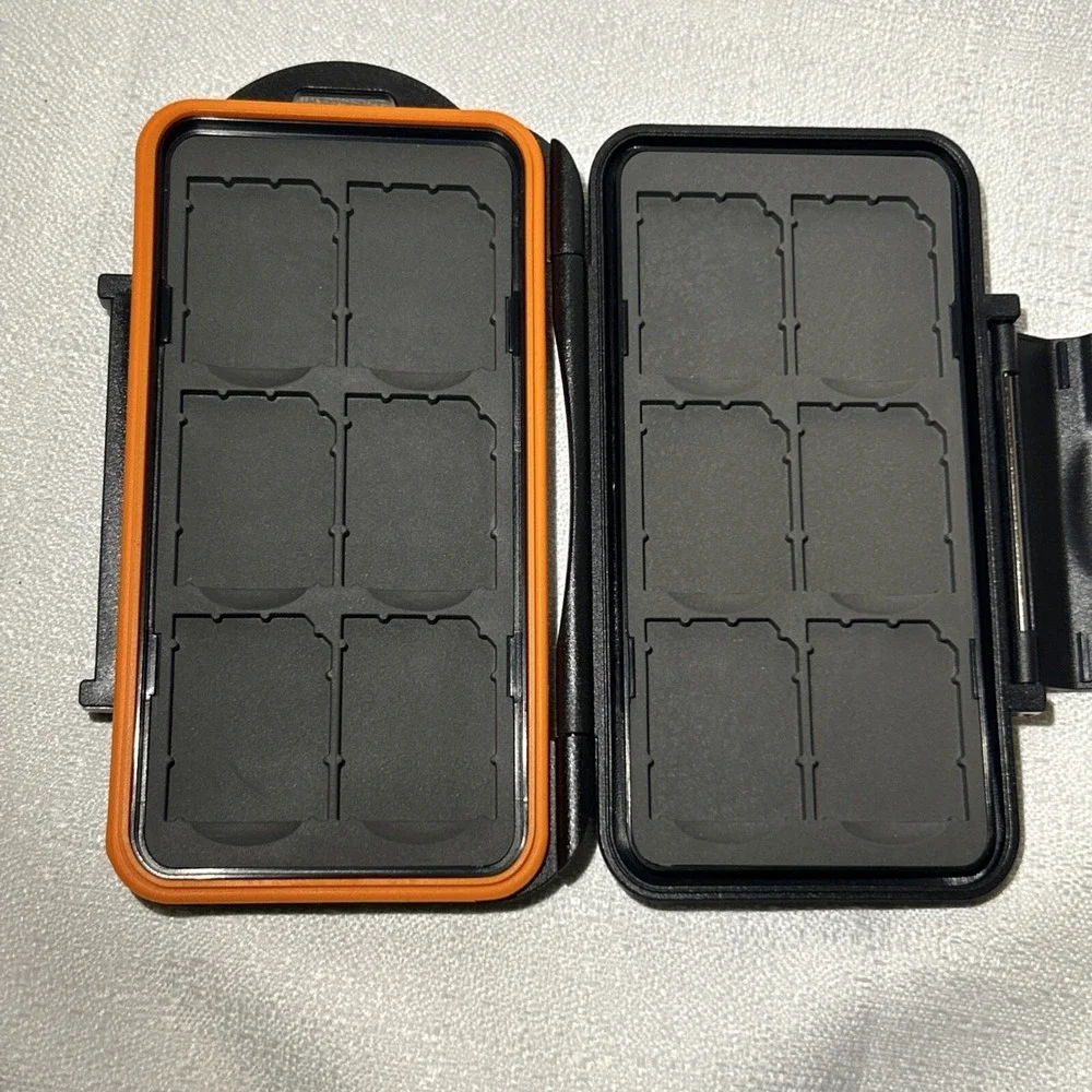 Bone View‎ Professional SD Card Case